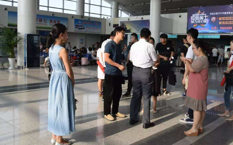 热点:泰安枪击袭警案追踪：3名受伤民警伤情目前稳定